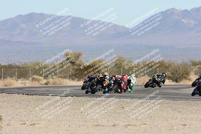 media/Dec-06-2025-CVMA (Sat) [[4a896cc04c]]/Race 4-Formula Middleweight/